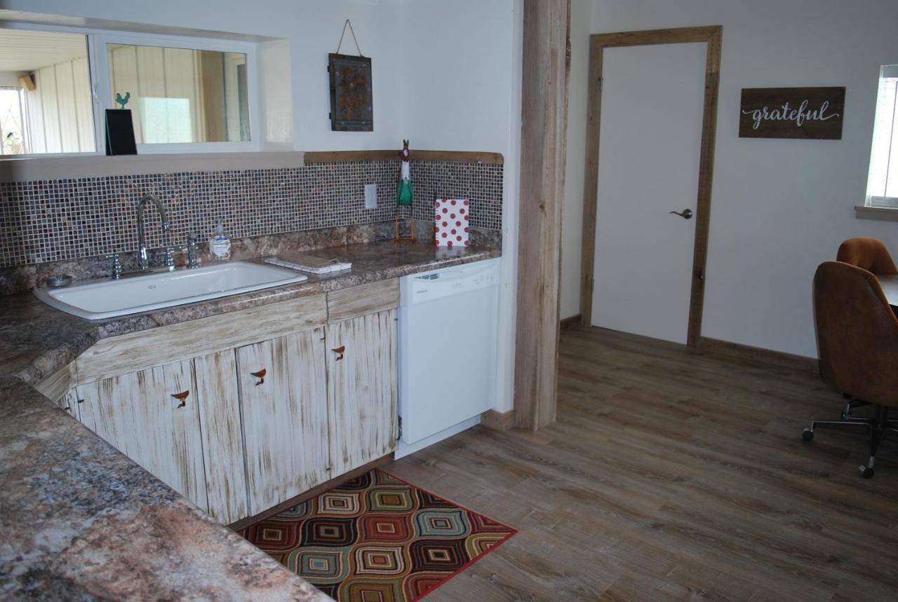 Dora'S Country Cottage Escalante Extérieur photo